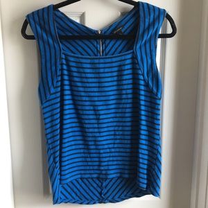 🌧️ Ann Taylor Striped Sleeveless Top